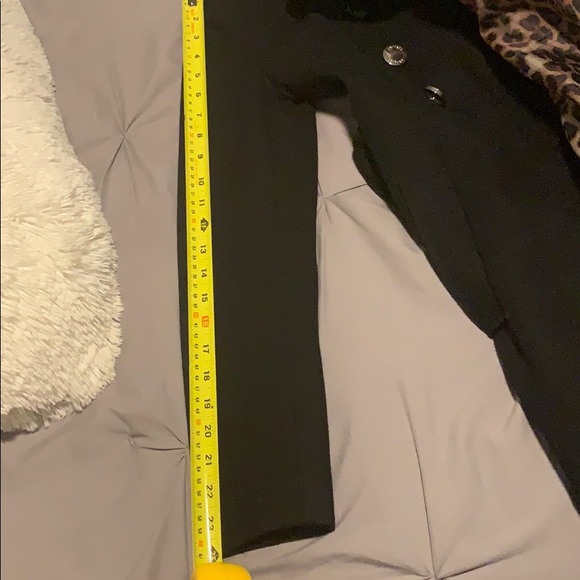 Express Black coat - Picture 8 of 8